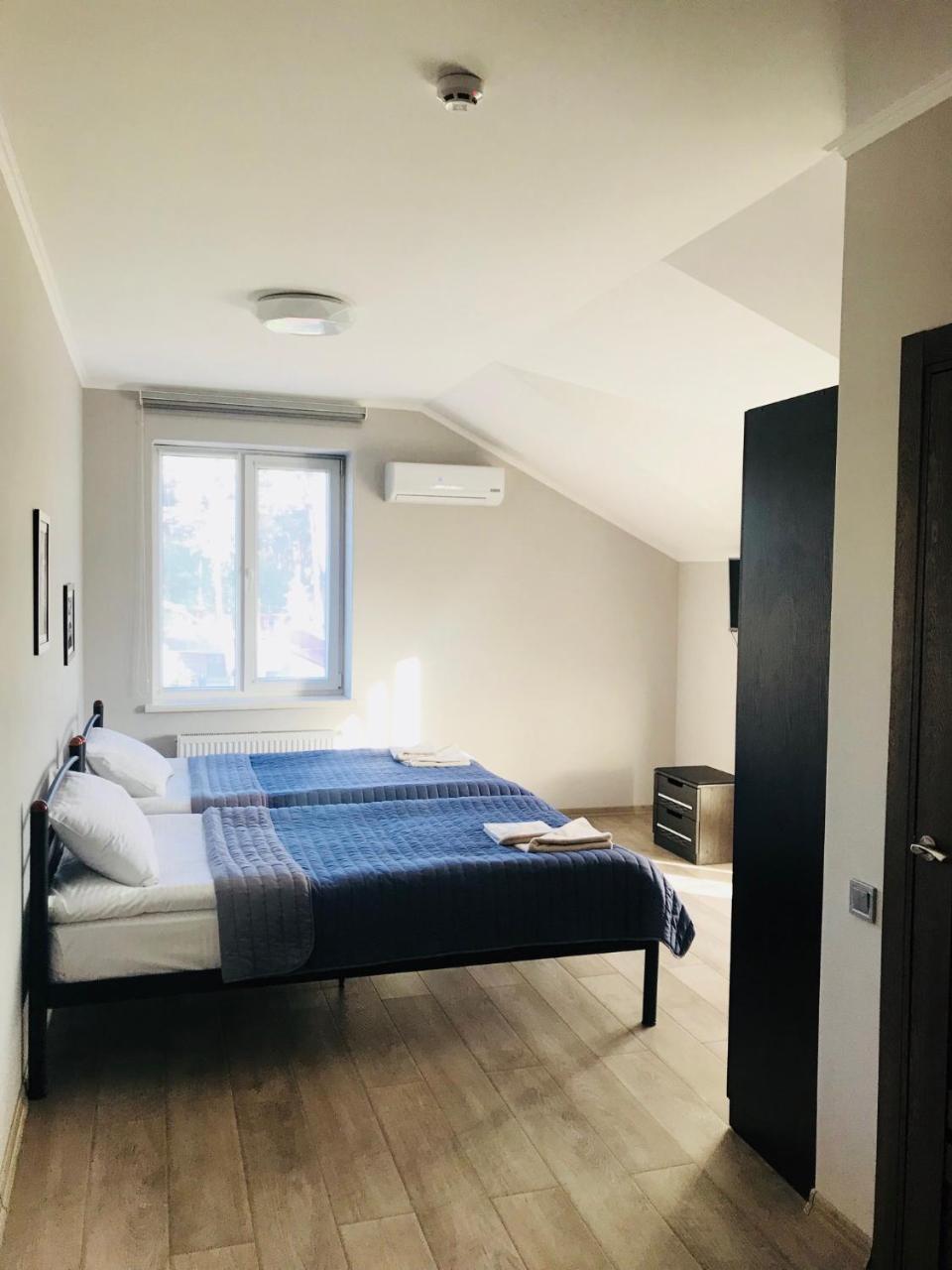 Motozona Otel Briukhovychi Dış mekan fotoğraf