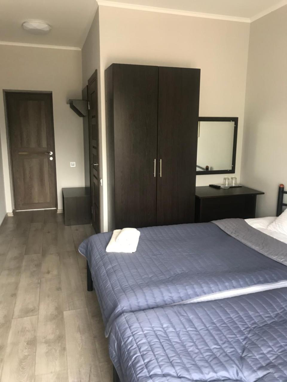 Motozona Otel Briukhovychi Dış mekan fotoğraf